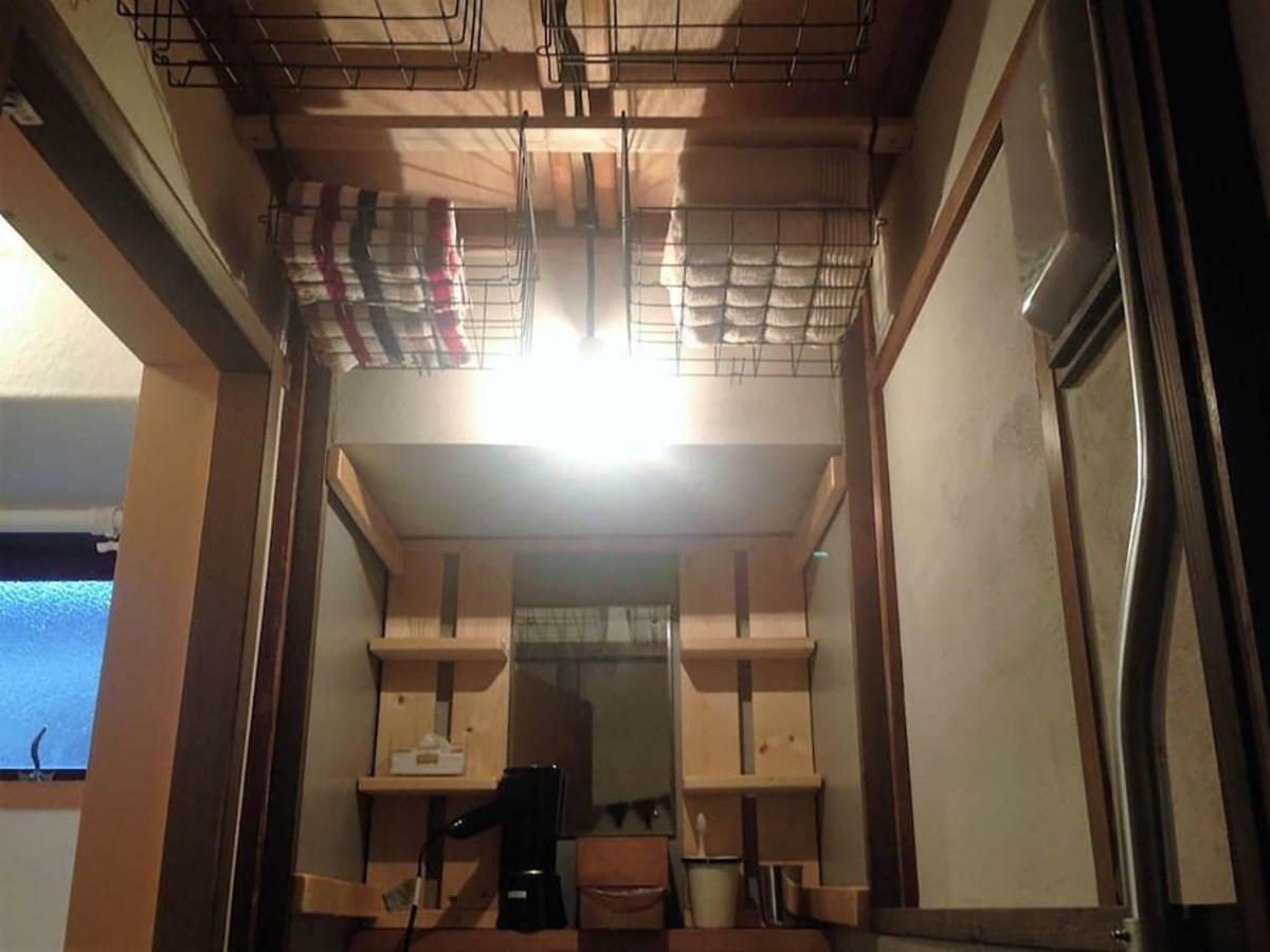 Bar併設の仕掛け満載忍者ハウス!Wi-Fi!天王寺電車で15分!帝塚山四丁目駅3メートル! Otel Osaka Dış mekan fotoğraf