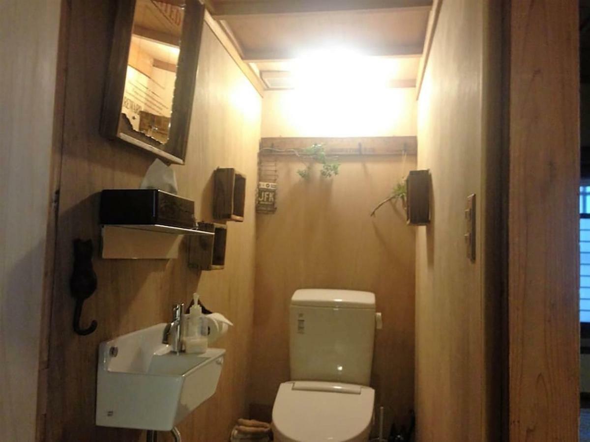 Bar併設の仕掛け満載忍者ハウス!Wi-Fi!天王寺電車で15分!帝塚山四丁目駅3メートル! Otel Osaka Dış mekan fotoğraf